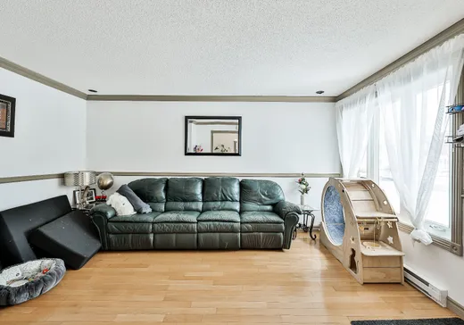 Duplex à vendre - 422-424 Rue Duvernay, Granby, J2G 1V7