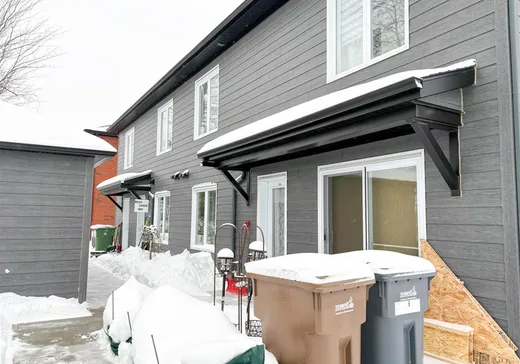 4-Plex à vendre - 1060-1066 Rue Lucille-Matte, Drummondville, J2A 0R1