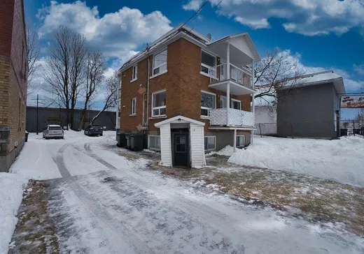 Triplex for Sale - 13-17 Rue des Érables, Plessisville, G6L 4P8