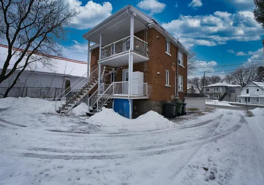 Triplex for Sale - 13-17 Rue des Érables, Plessisville, G6L 4P8