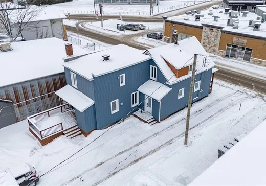 Duplex for Sale - 9-9A Rue De Courval, Victoriaville, G6P 4W2
