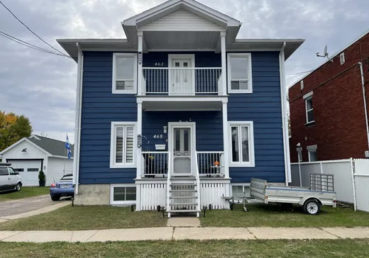 Triplex for Sale - 463-465A Rue St-Benoît, La Tuque, G9X 2R4