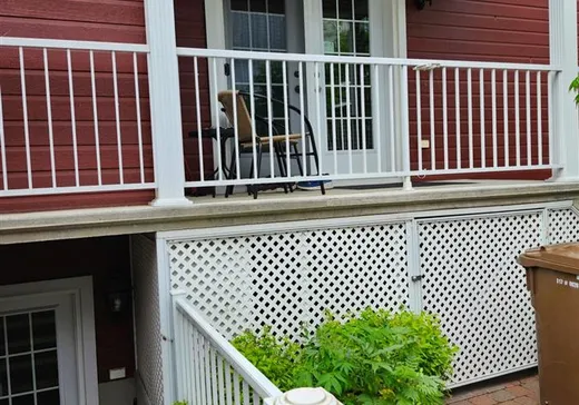 4-Plex à vendre - 440-446 Boul. St-Charles, St-Charles-De-Drummond, J2C 0E1