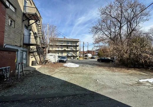 Duplex à vendre - 400-402 Rue Alexandre, Les Nations, J1H 4T3