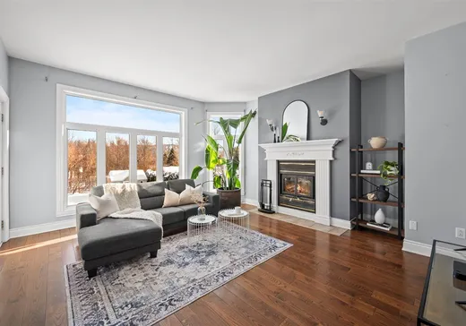 Duplex à vendre - 49Z-51Z Rue St-Pierre E., Saint-Sauveur, J0R 1R4