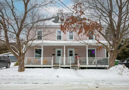Duplex à vendre - 22-24 Rue William-Paige, Sherbrooke, J1M1W8