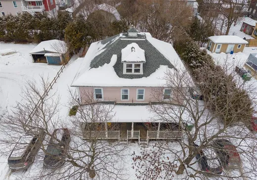 Duplex à vendre - 22-24 Rue William-Paige, Sherbrooke, J1M 1W8