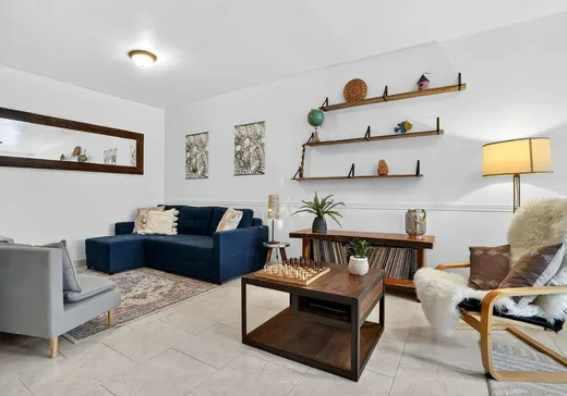 Duplex à vendre - 8062-8064 Rue Fabre, Montréal (Centreville), H2E 2C2