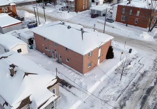 4-Plex à vendre - 2923 Av. La Salle, Shawinigan, G9R 1X3