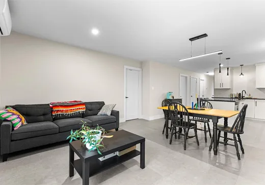 4-Plex à vendre - 711-717 Rue de la Bruère, Sherbrooke, J1E 1K7