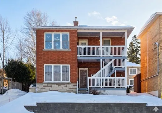 Triplex à vendre - 1420-1422 Rue Galt O., Sherbrooke, J1H2B1