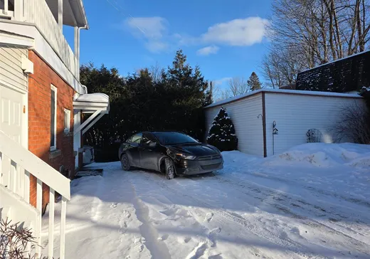 Triplex à vendre - 1420-1422 Rue Galt O., Sherbrooke, J1H 2B1