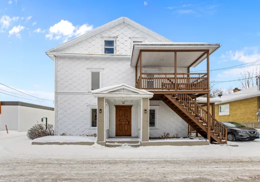 Duplex for Sale - 245-247 Av. St-Thomas, Sainte-Marie, G6E 4E8