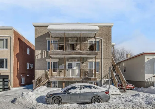 5-Plex à vendre - 334-338 Av. Bernatchez, Ville de Québec, G1M2A6