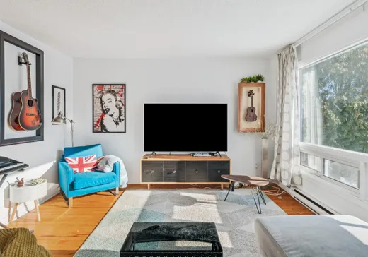 Triplex for Sale - 48-50 Rue Ste-Angélique, Vaudreuil-Dorion, J7V 1C5