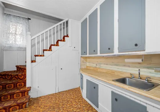 Triplex à vendre - 263-267 Rue St-Joseph, Lévis, G6V 1E7