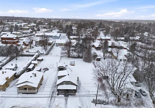 Duplex à vendre - 750-752 Boul. des Chutes, Drummondville, J2B 4G9