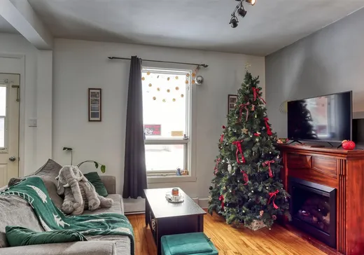 Triplex à vendre - 2533-2537 Av. Coutu, Shawinigan, G9N 2Y7