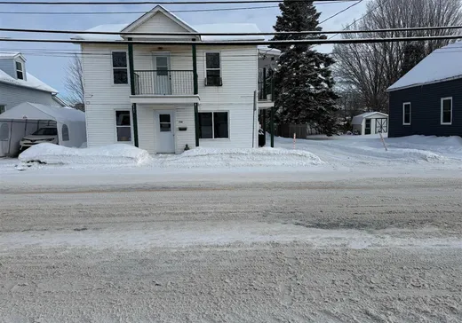 Duplex à vendre - 2168-2170 Av. St-Edouard, Plessisville, G6L2L4