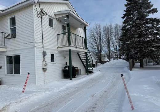 Duplex à vendre - 2168-2170 Av. St-Edouard, Plessisville, G6L 2L4