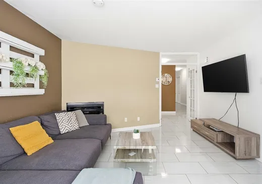 Triplex à vendre - 5085-5089 Rue Laflamme, Trois-Rivières, G8Y 6P5