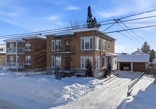 Triplex à vendre - 116-118A 15e Avenue, Drummondville, J2B 3E8