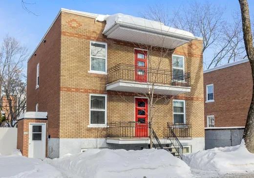 Triplex à vendre - 1740-1750 Av. De La Vérendrye, Ville de Québec, G1J4W1