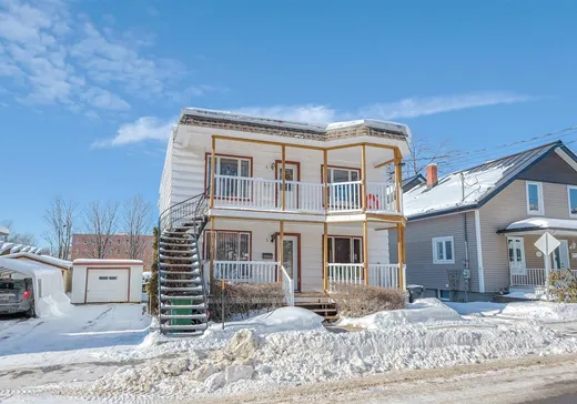 Duplex à vendre - 5-7 Rue Poisson, Victoriaville, G6P6N8