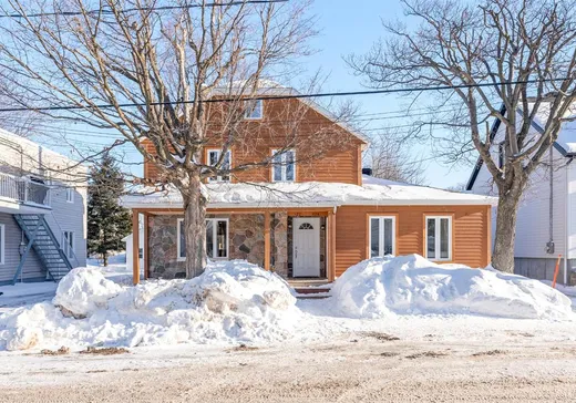 Duplex for sale - 422-424 Rue du Christ-Roi, Lévis, G6V6E3