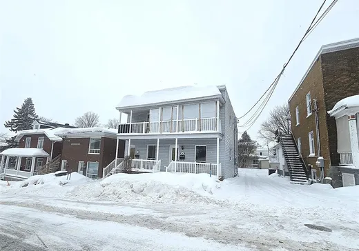 Triplex à vendre - 38-40 Rue Barras, Lévis, G6V 2M3