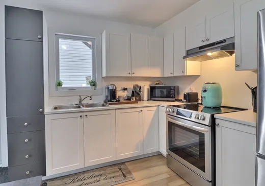 Triplex à vendre - 578-582 Rue Taschereau E., Rouyn-Noranda, J9X 3G5