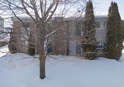 4-Plex à vendre - 1434-1440 Rue Brûlotte, Sherbrooke, J1E 3Y9