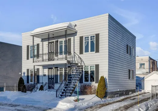 Triplex à vendre - 360-362A Av. Giguère, Les Rivières, G1M1X9