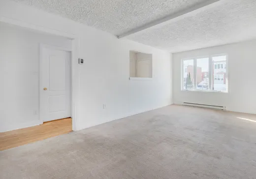 Duplex for Sale - 581-583 Boul. de Terrebonne, Terrebonne, J6W 2H1