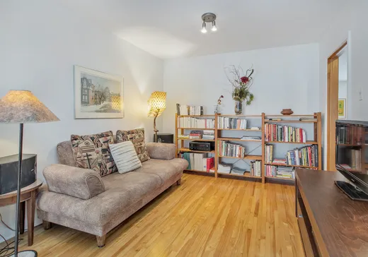Duplex for Sale - 8050-8052 Rue Boyer, Montreal (Villeray), H2R 2S4