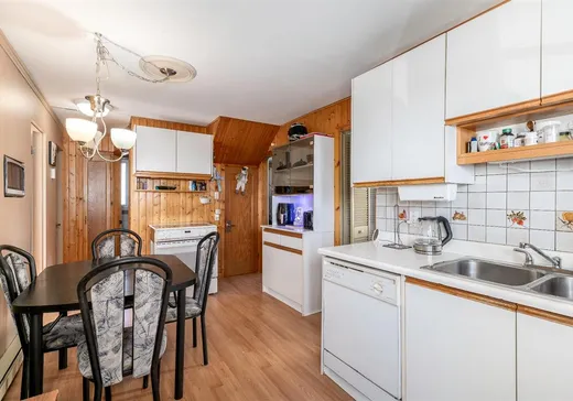 Duplex à vendre - 546-548 Boul. Louis-XIV, Charlesbourg, G1H 4N4