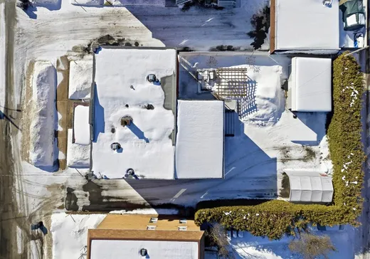Triplex à vendre - 435 Rue Surprenant, Drummondville, J2C 4J4