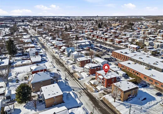 Triplex à vendre - 435 Rue Surprenant, Drummondville, J2C 4J4