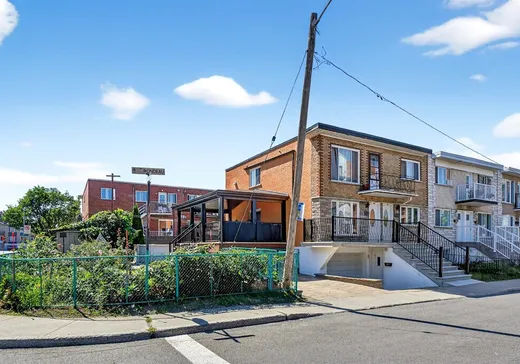 Triplex à vendre - 6960-6964 Av. Rondeau, Montréal (Anjou), H1K 2P2