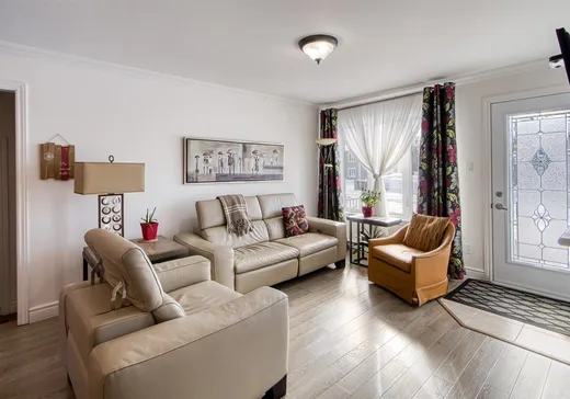 Duplex à vendre - 188 Rue St-Cyr, Victoriaville, G6T 2G4