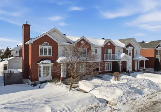 4-Plex à vendre - 525-531 Rue P.-Mondou, Drummondville, J2C 7N5