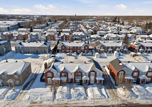 4-Plex à vendre - 525-531 Rue P.-Mondou, Drummondville, J2C 7N5