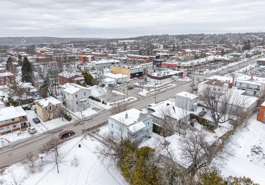 Triplex for Sale - 42-46 10e Avenue S., Sherbrooke, J1G 2R5