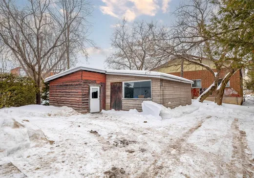 Triplex for Sale - 42-46 10e Avenue S., Sherbrooke, J1G 2R5