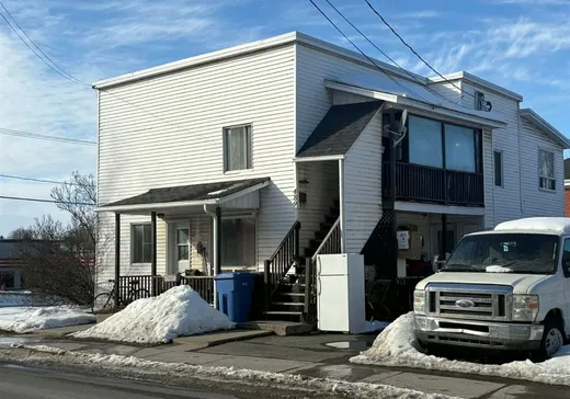 Triplex for Sale - 489-493 Rue Cowie, Granby, J2G 3W4