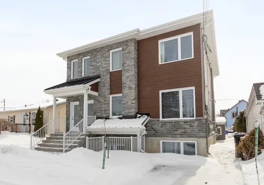 Triplex for Sale - 42 Rue Virginie, Salaberry-de-Valleyfield, J6S 1J2