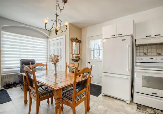 Triplex for Sale - 15204-15210 Av. St-Luc, Saint-Hyacinthe, J2T 3C7