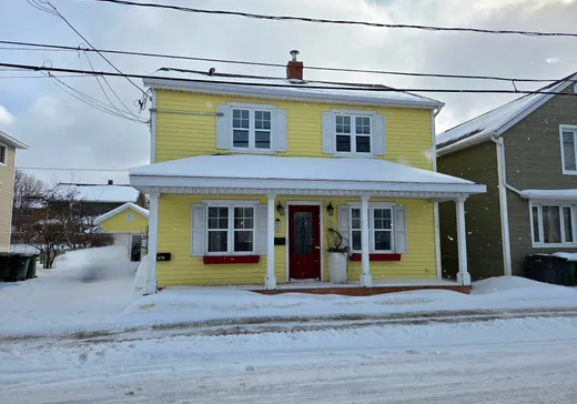 Duplex for Sale - 197-199 Rue Bergeron, Matane, G4W 2G4