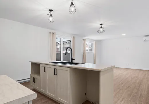 Triplex à vendre - 768-772 Ch. St-Jean, Joliette, J0K 3E0
