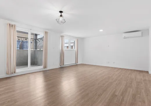 Triplex à vendre - 768-772 Ch. St-Jean, Joliette, J0K 3E0